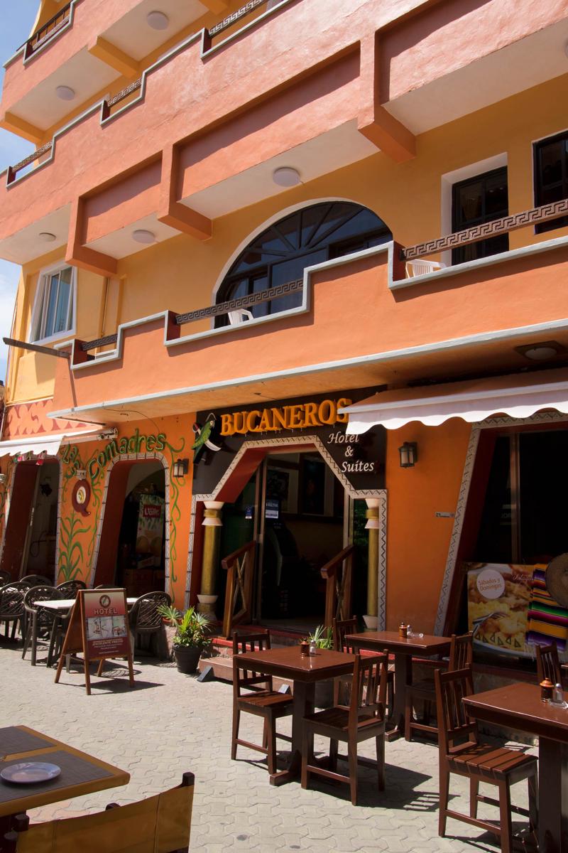 Hotel & Restaurant Bucaneros photo 1