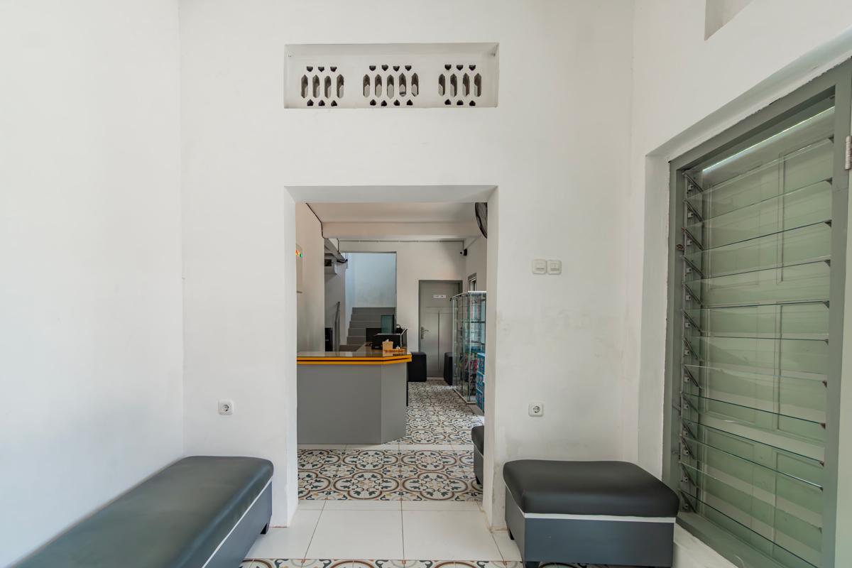 OYO Hotel Nawangwulan Kediri photo 4