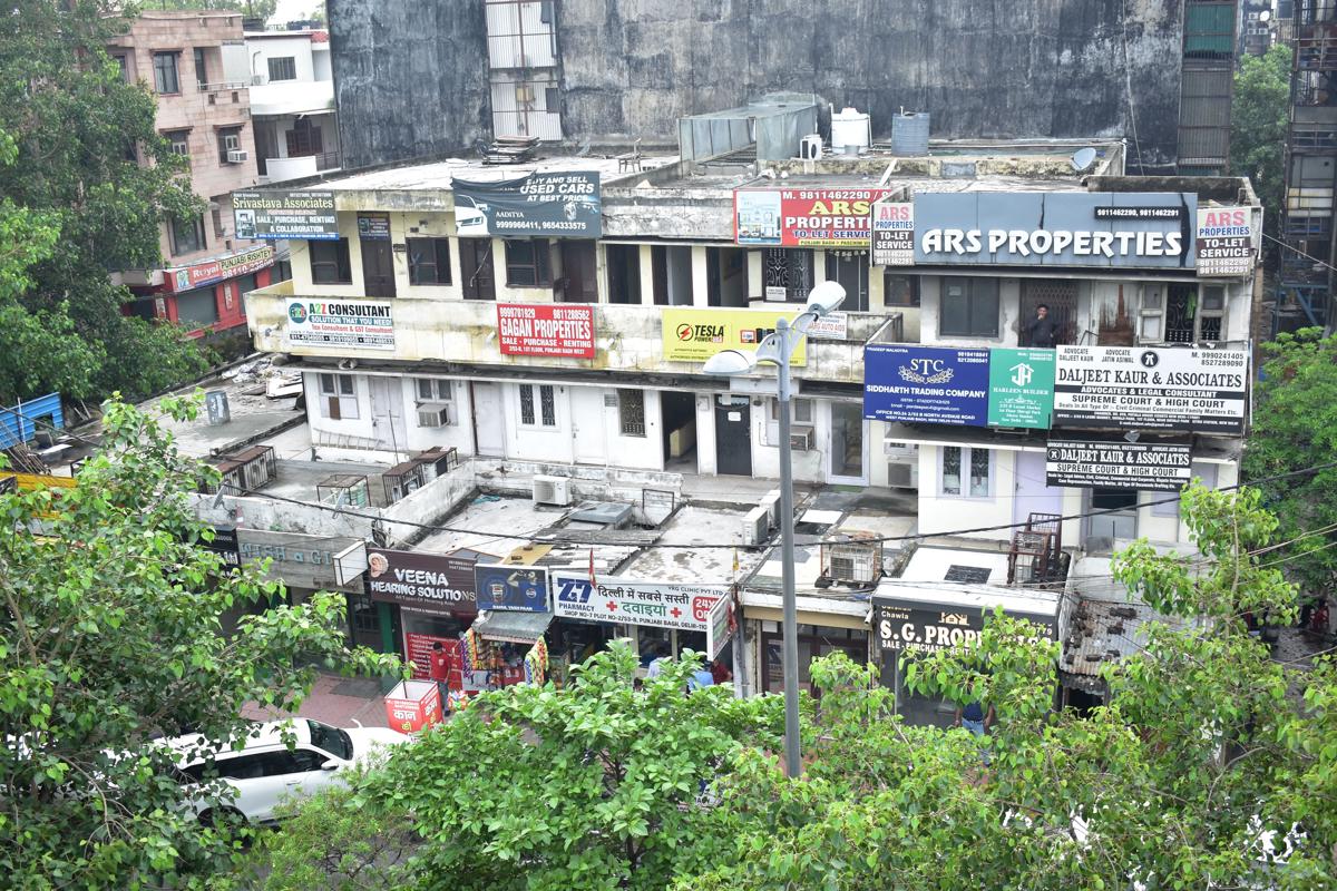 Qotel Comfort Golden Saffron Punjabi Bagh photo 1