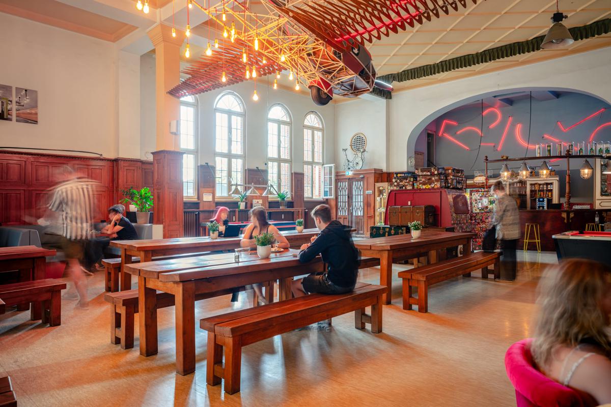Three Little Pigs Hostel - Your Berlin Castle photo 1