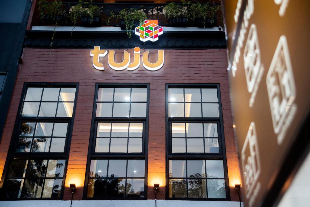 Tuju Arteri Pods photo 4