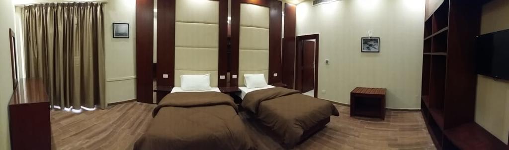 Grand Palace Hotel photo 2
