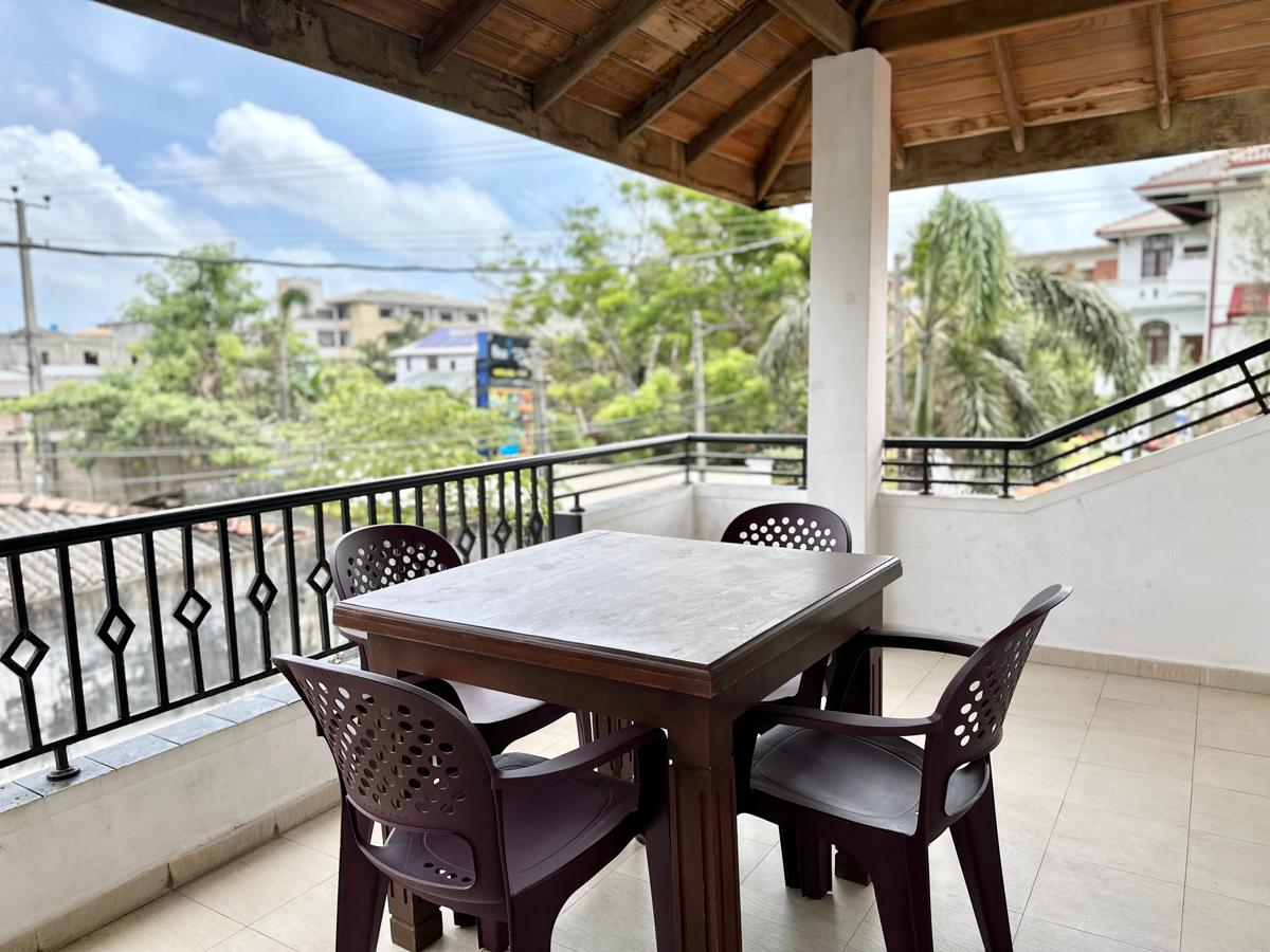 New Olive Villa photo 2