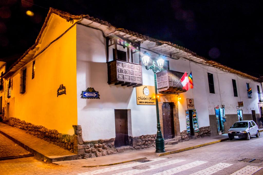 Marlon's House Cusco photo 2