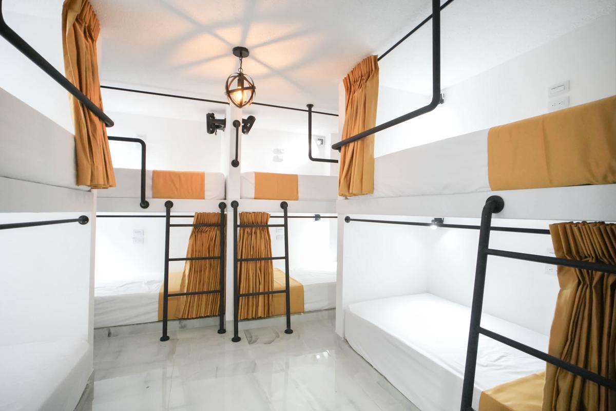 Qantic Lodging & Rooftop photo 2