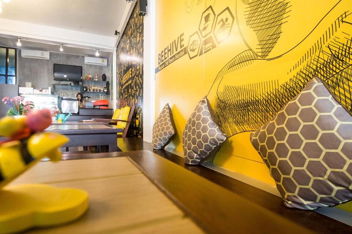 Beehive Phuket Oldtown Hostel photo 4