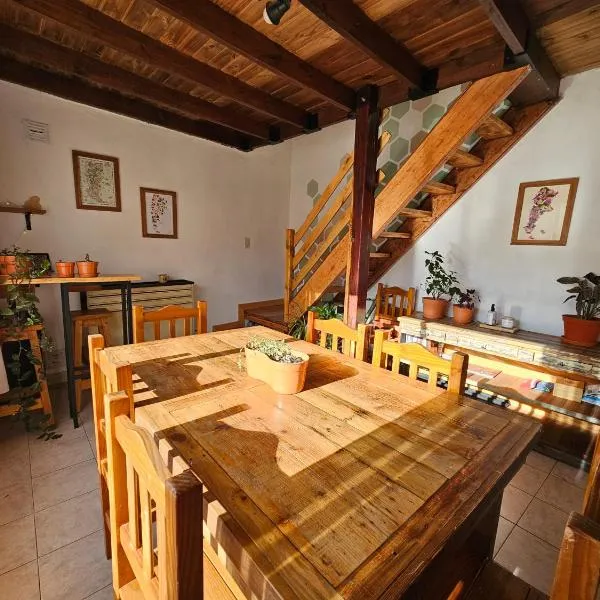 Yellow House Cottage photo 5
