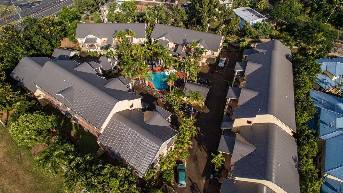 at Beach Court Holiday Villas photo 3