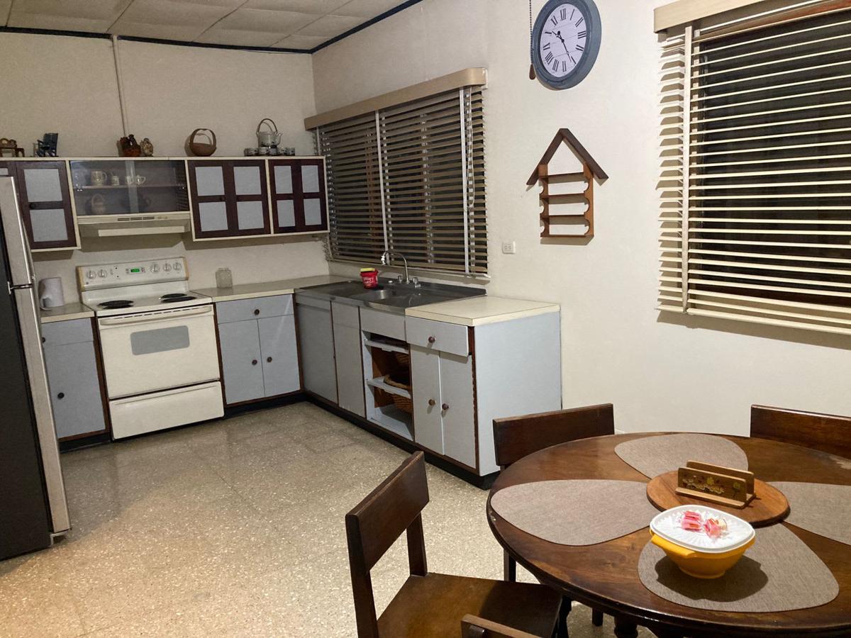 CasaLinda Hostal photo 2