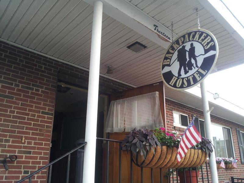 Backpackers Hostel & Pub photo 4