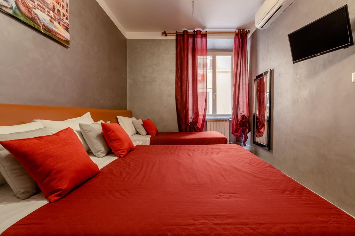 Unique Guesthouse photo 2