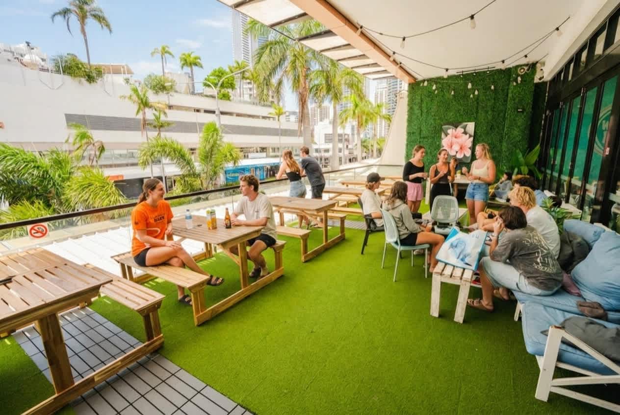 Tequila Sunrise Hostel Surfers Paradise photo 1