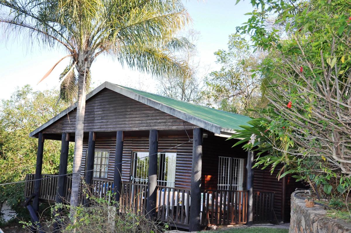 Impala Niezel Lodge & Safari Tours photo 3