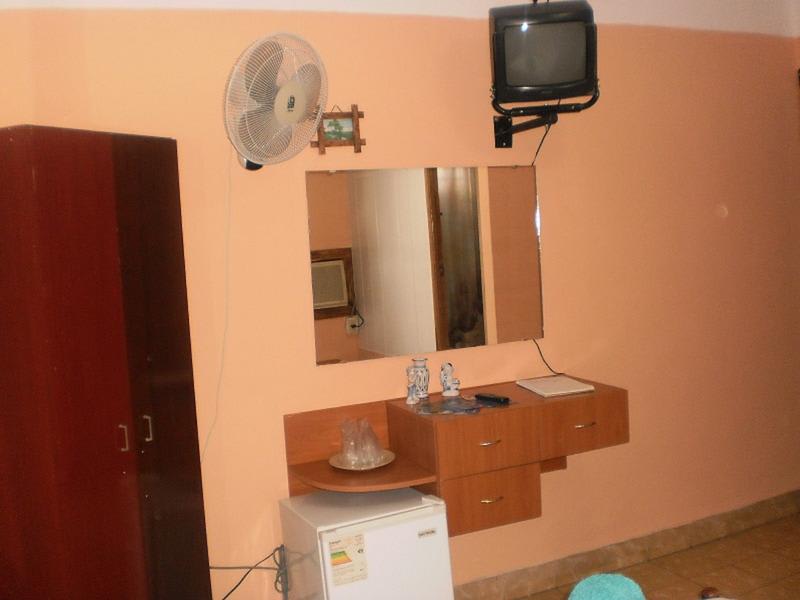 Cienfuegos Center Hostel Raquel photo 4