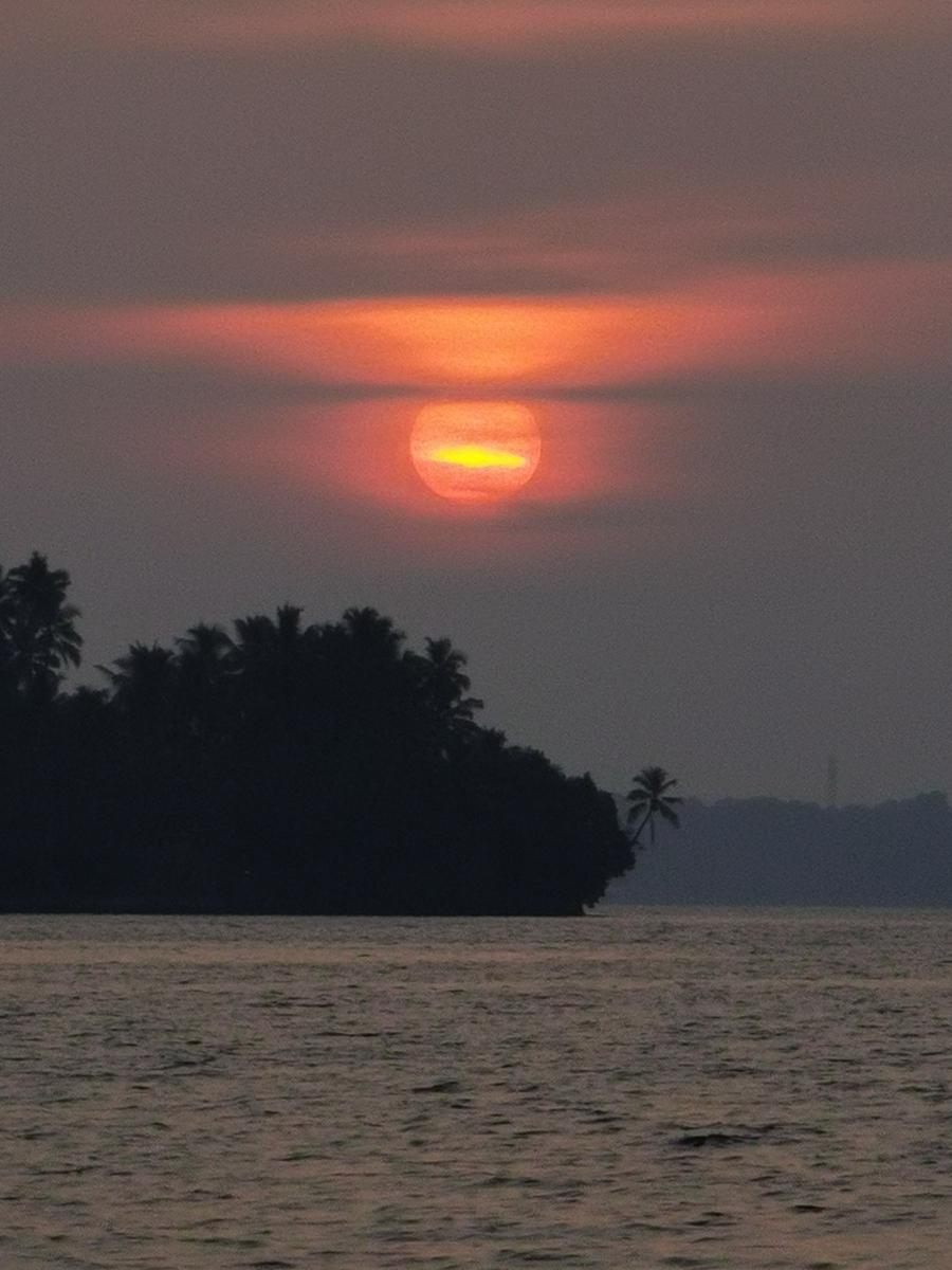 Santa Maria Hostel Munroe Island photo 1