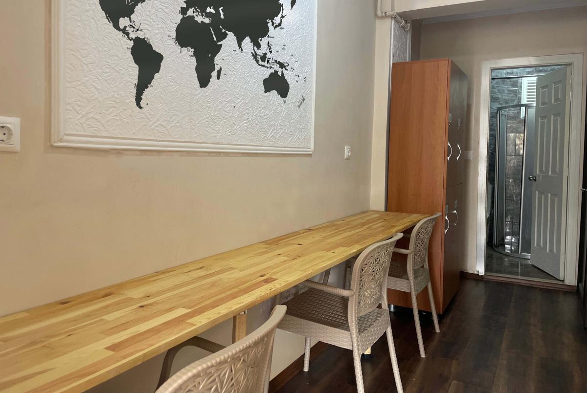 Ivy Hostel Cafe photo 4