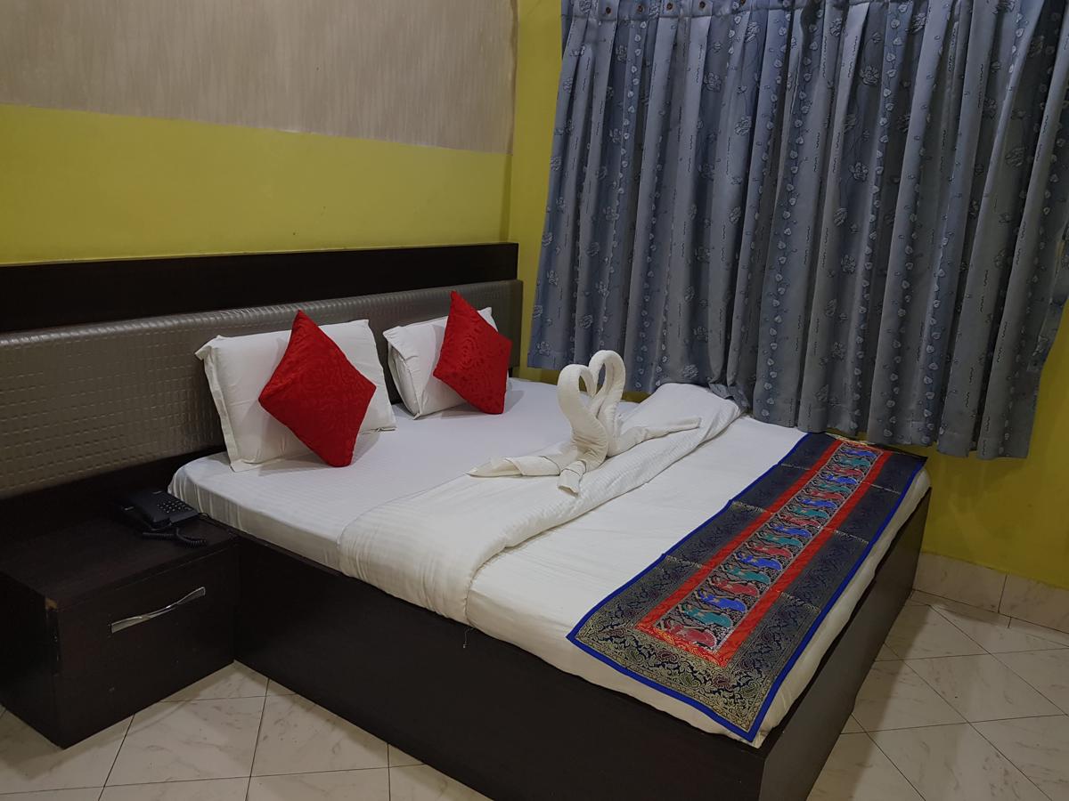 Hotel MRK photo 1