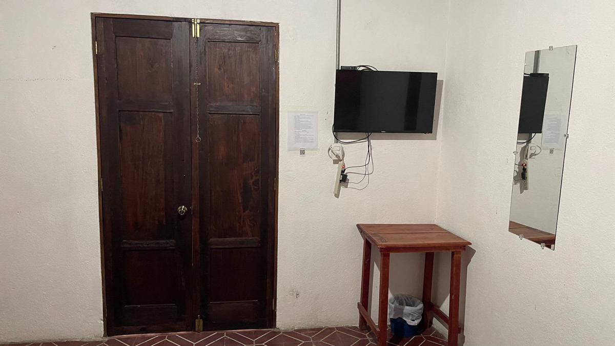 Hostal La Fuente photo 3