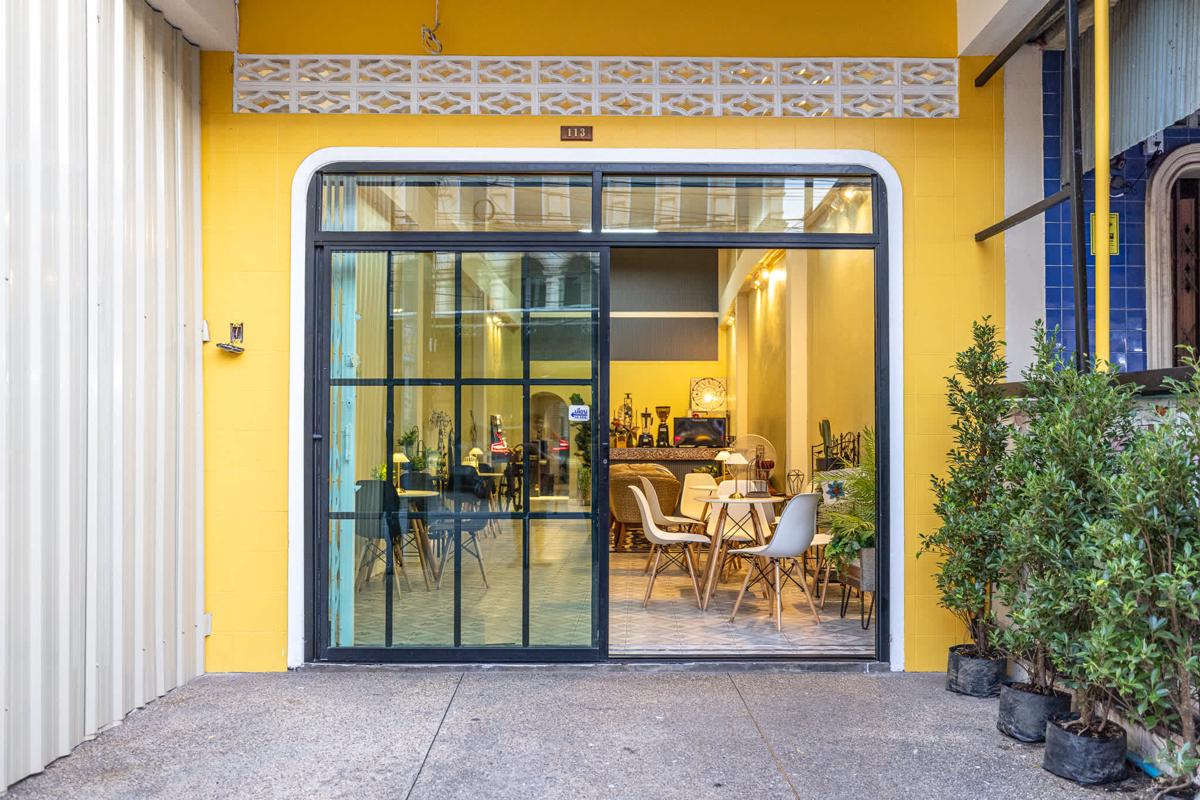 113 Yellow House Hostel photo 1