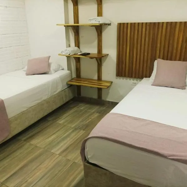 Hostal Catalleya photo 5