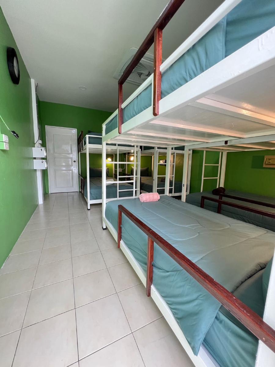 Sabai Sabai Poshtel and Motorbike Rental photo 3