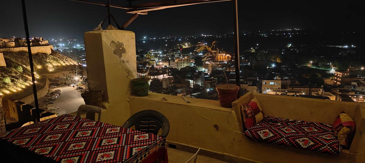 Nomadic Backpackers Hostel photo 3