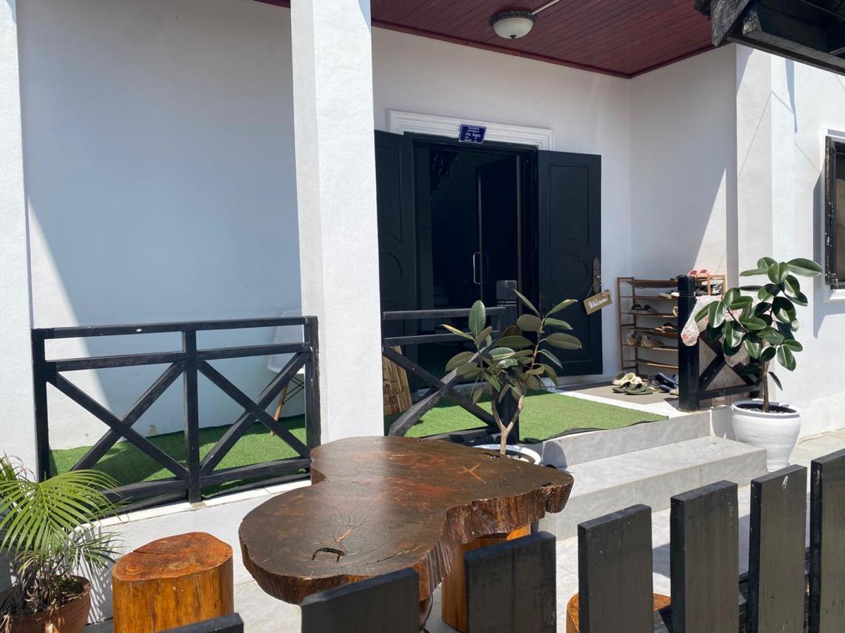 Meet Sunset Hostel Luang Prabang photo 4