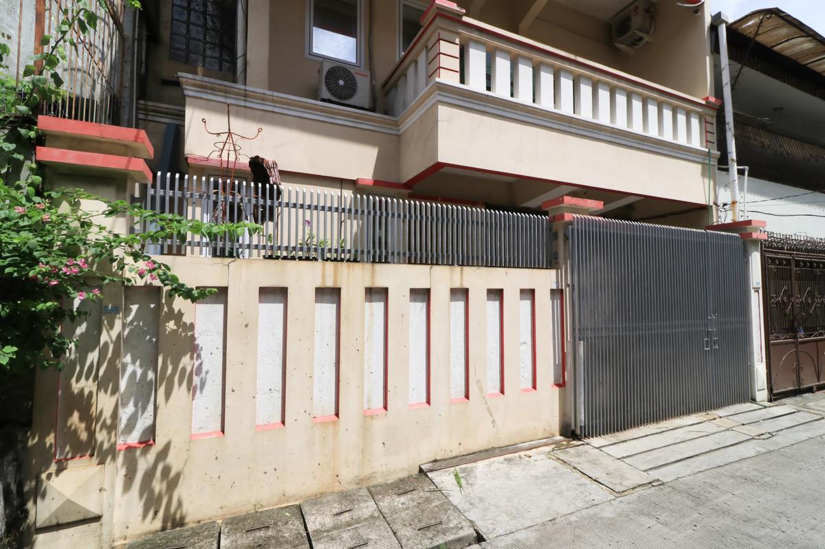 Eiffel Residence Batu Tulis 37 - Female Only photo 3