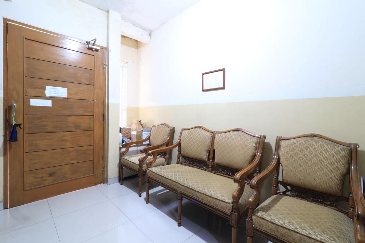 Eiffel Residence Batu Tulis 37 - Female Only photo 4