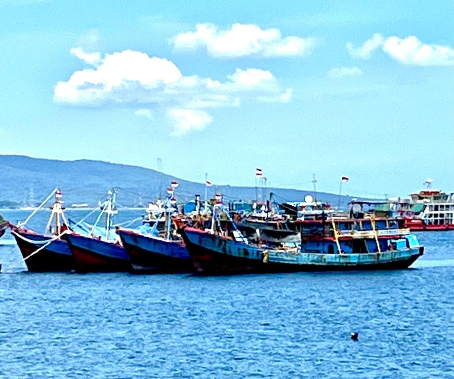 Kasih HomeStay Banyuwangi Ketapang photo 1