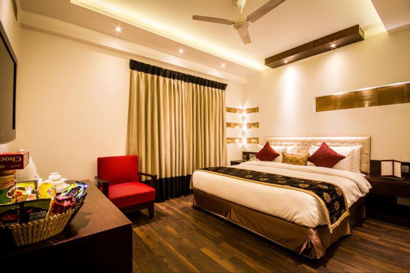 Hotel Grand Godwin photo 5