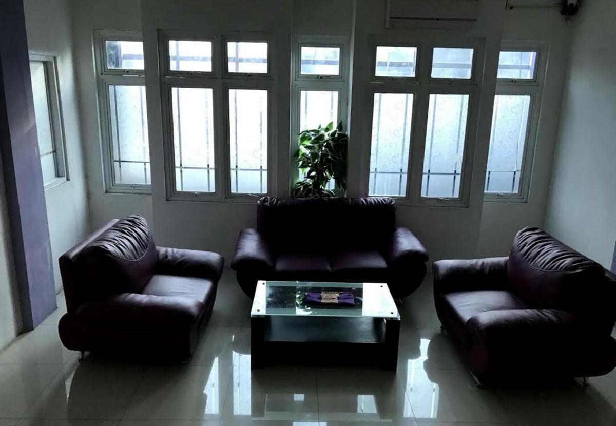 Hotel Ungu Pas Kangen Bekasi photo 4