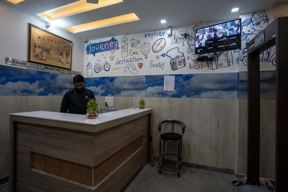 Yes Boss by Backpackers Heaven photo 4
