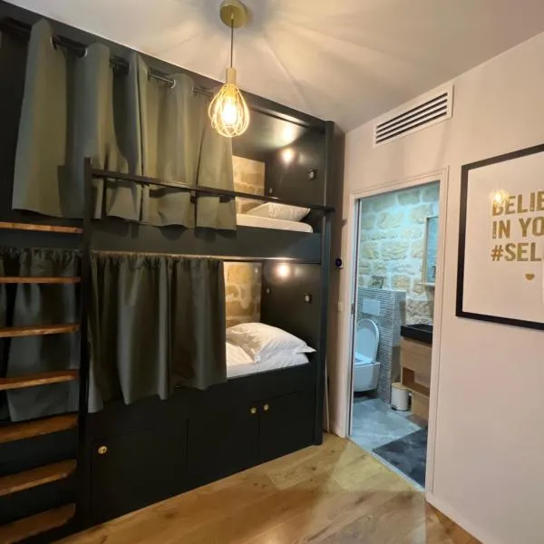 Fraternity-Hostel photo 5