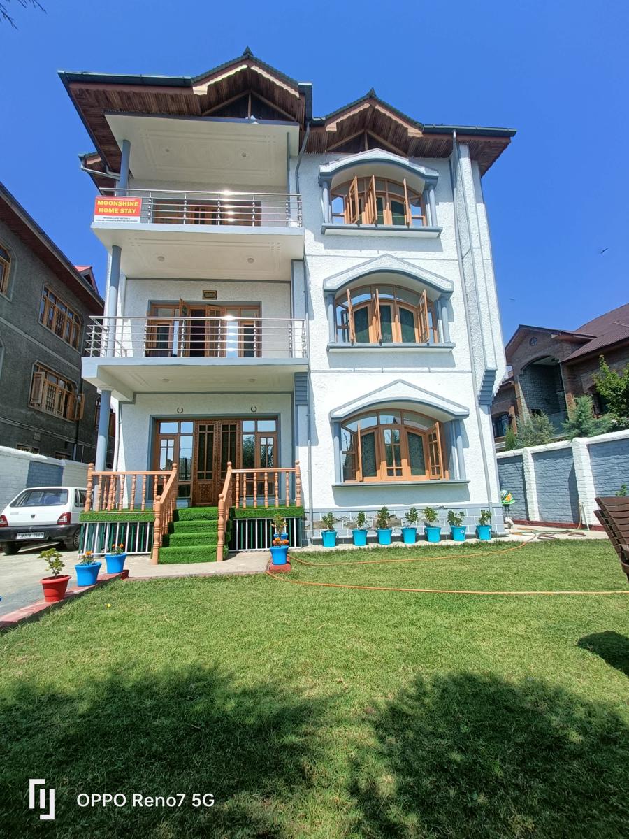 Moonshine Home stay photo 4