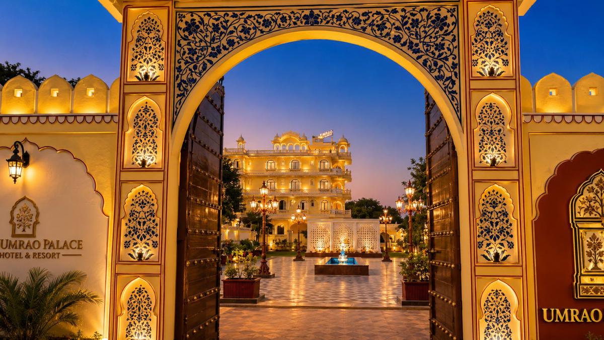 Umrao Mahal photo 3