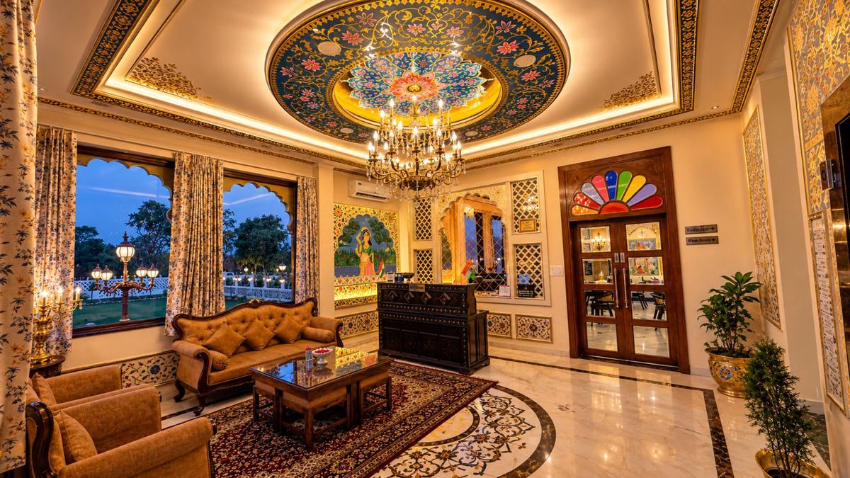 Umrao Mahal photo 4
