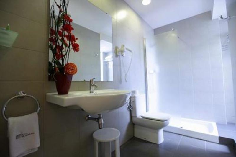 Hotel Via Augusta photo 4