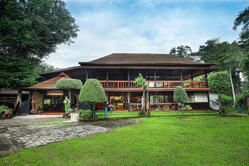 Plengkung Lodge G-Land photo 3
