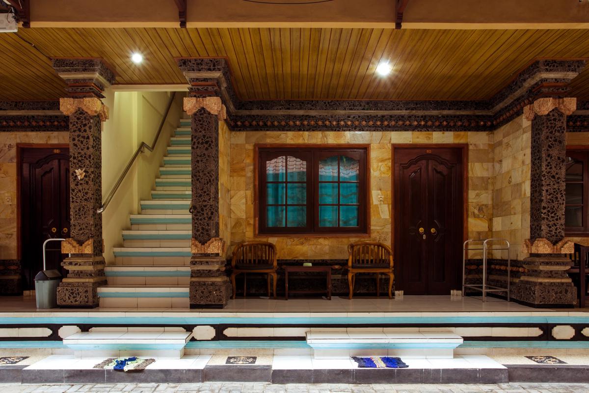 Segara Sadhu Inn Kuta photo 2