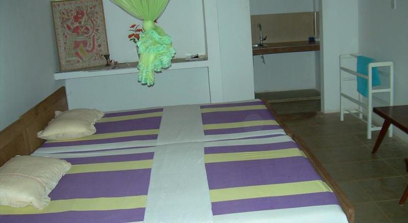 Bandhusena House and Apartment photo 5