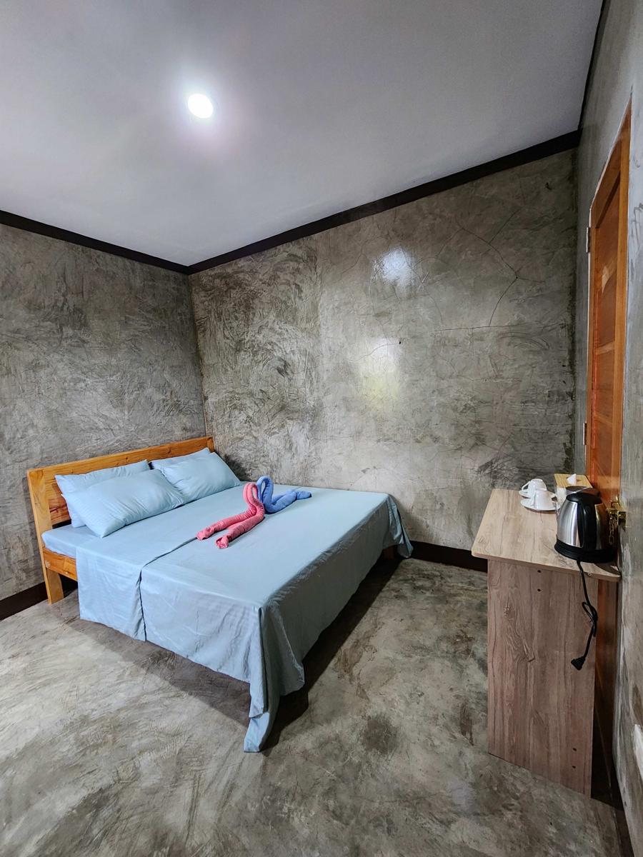 HYD Hostel Moalboal photo 2