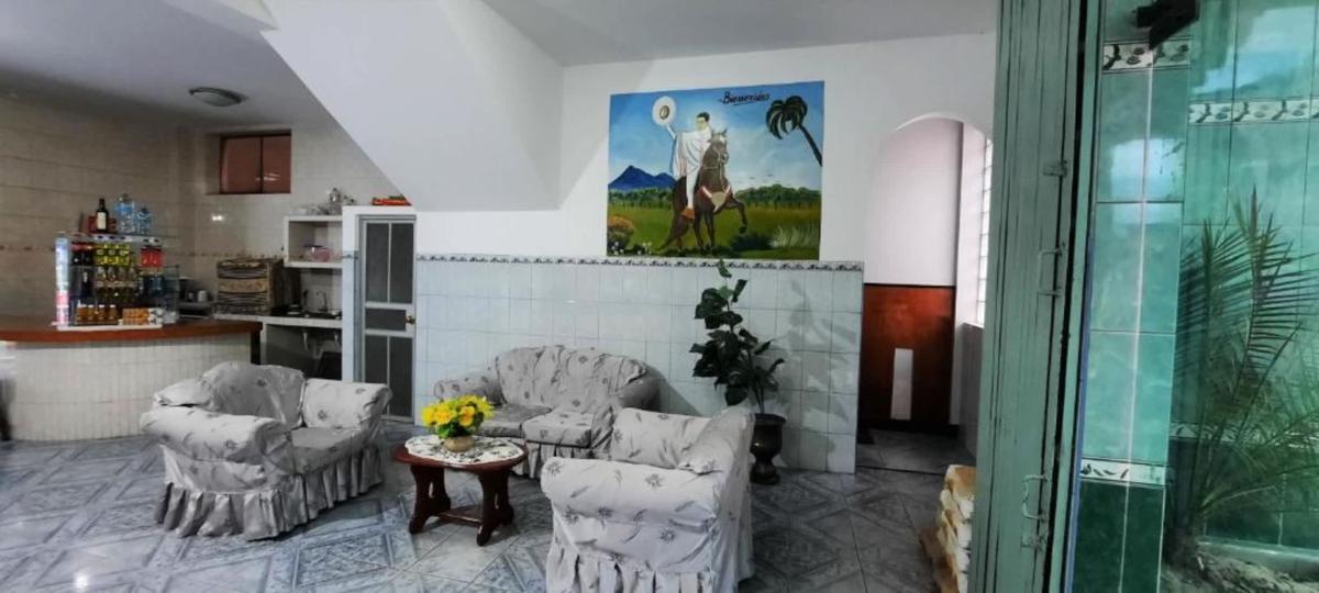 Hostal Las Palmeras photo 3