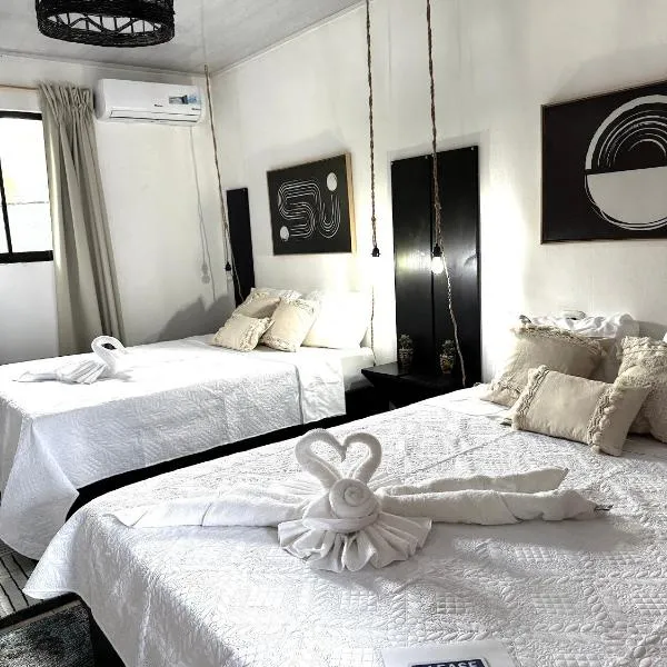 La Tribu Boutique Hostel for Women photo 5
