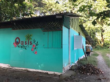 Oasis Beachfront Hostel photo 6