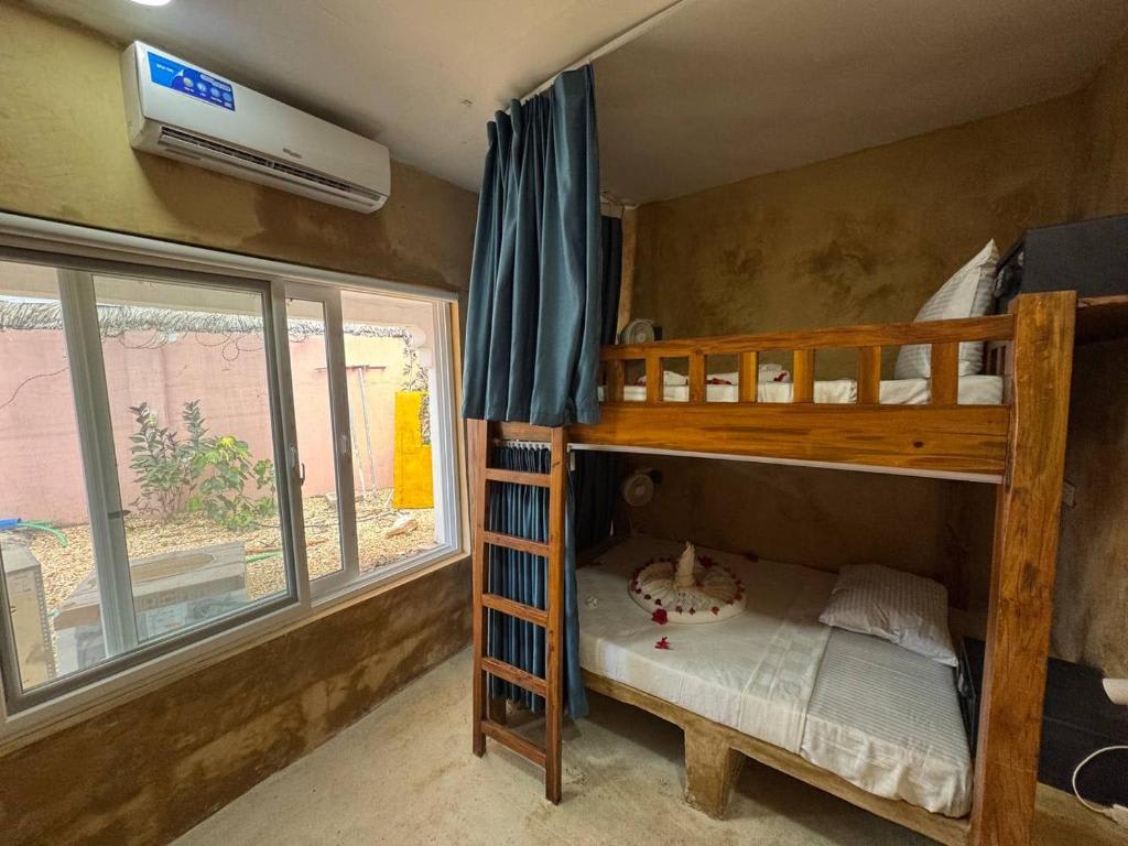 Compass Hostel photo 1
