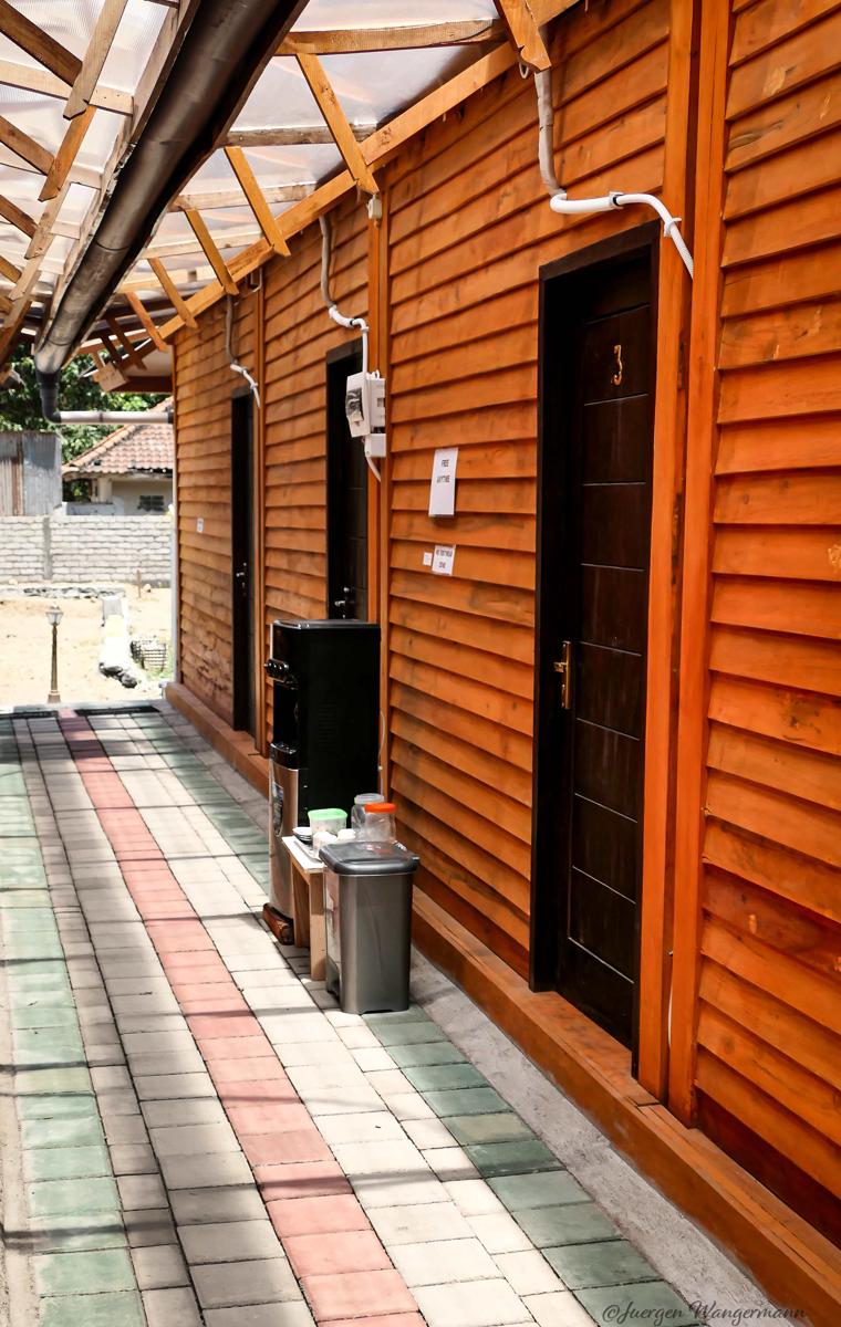 Mandalika Queen Hostel photo 3