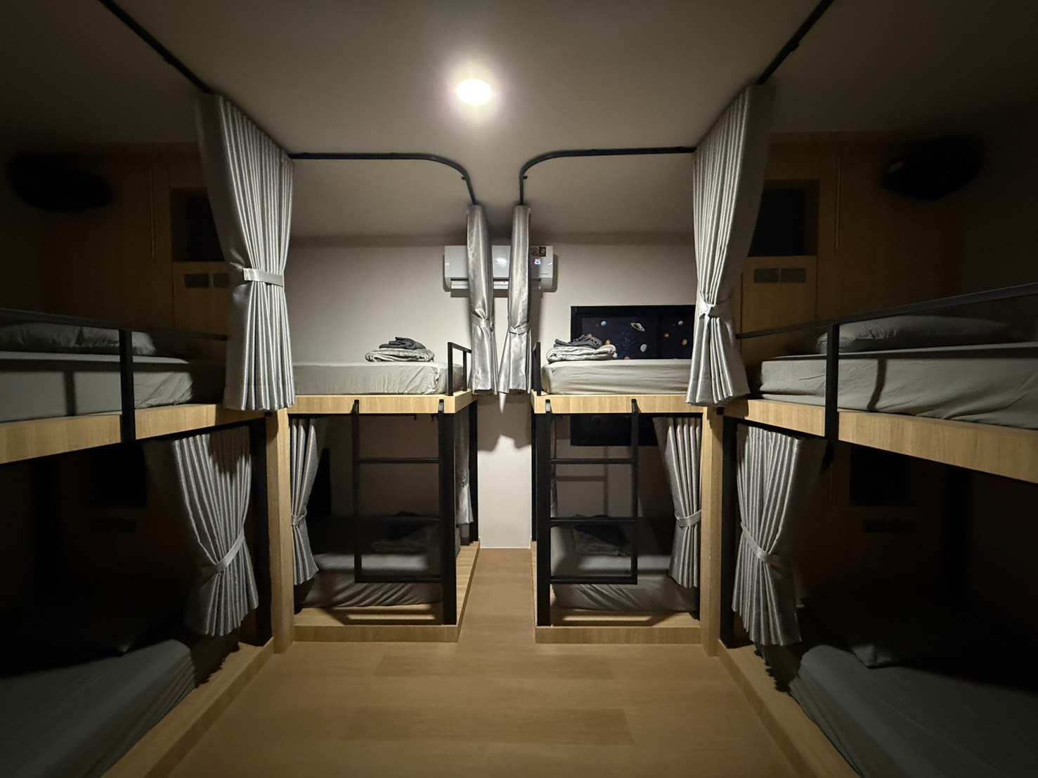 Jupiter Hostel photo 1
