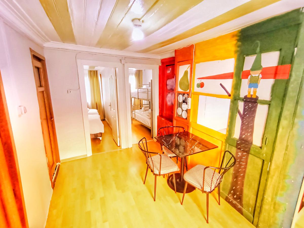 Taksim History Wooden Hostel photo 2