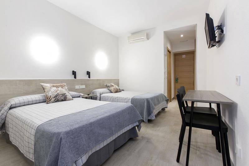 Hostal Castilla II Puerta del Sol photo 3